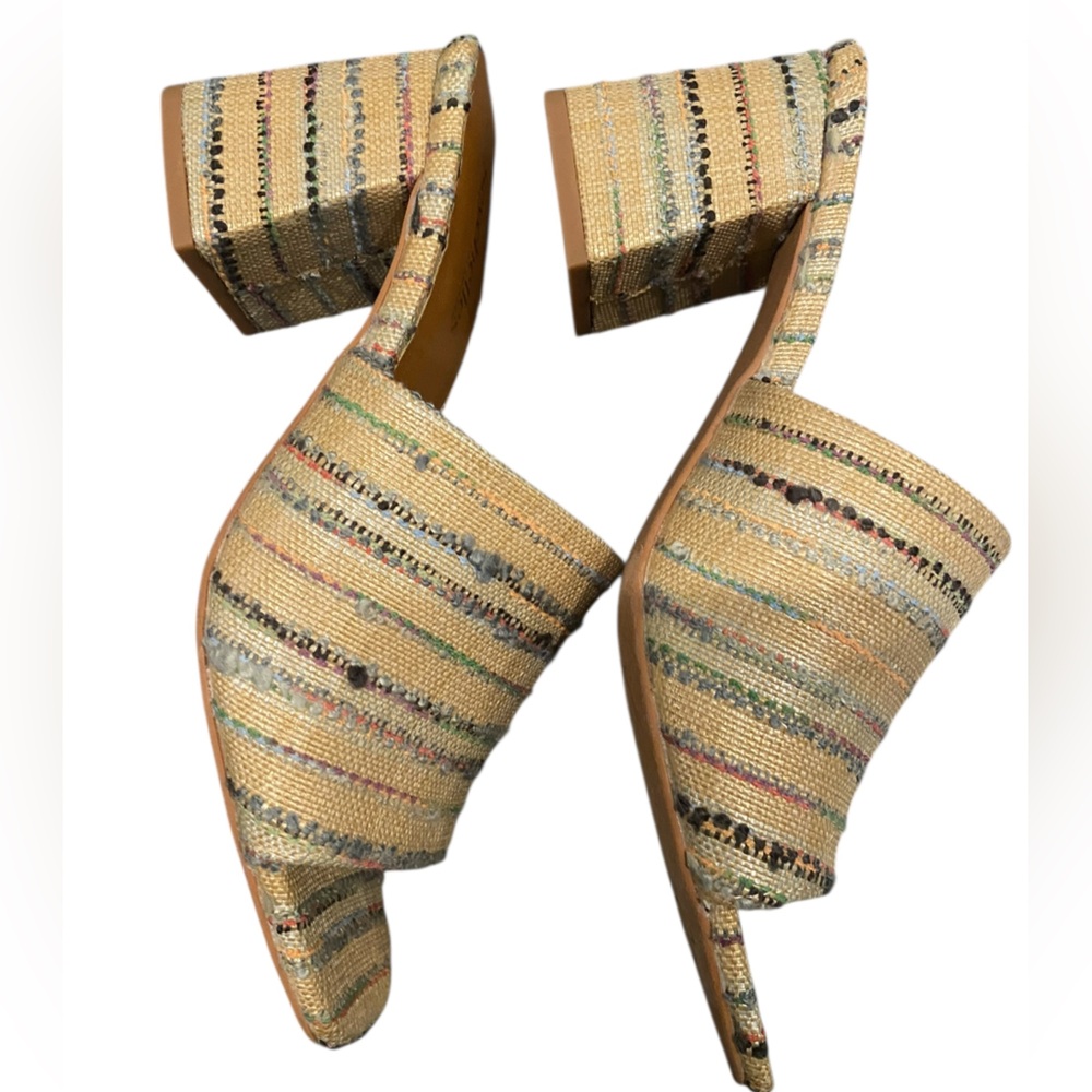 Seychelles Sandals. Like new. Size 7.5